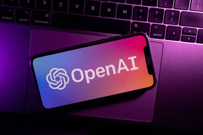OpenAI and Google DeepMind's employees present and past warn of AI risks